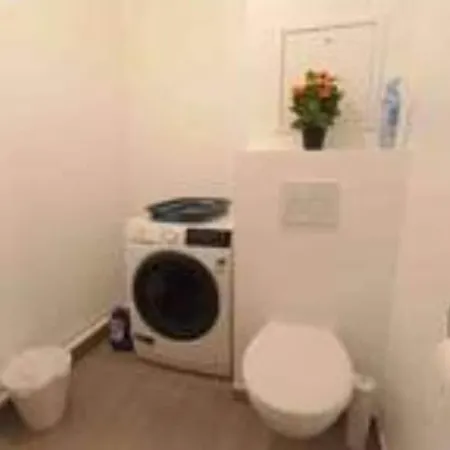 Belle Meublee, Dans Magnifique Neuf De 3 Ch * 티에